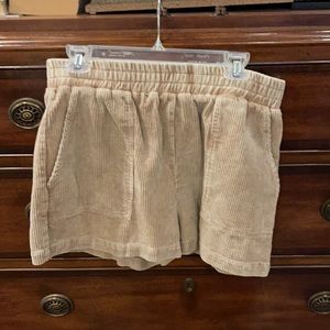 NWT entro corduroy shorts size Medium